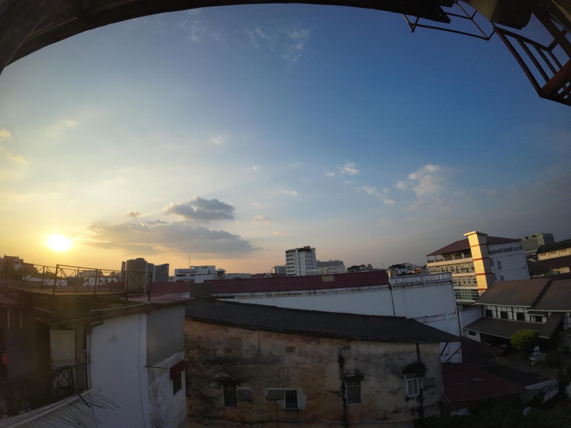 Intouch Guest House Viêng Chăn Ngoại thất bức ảnh
