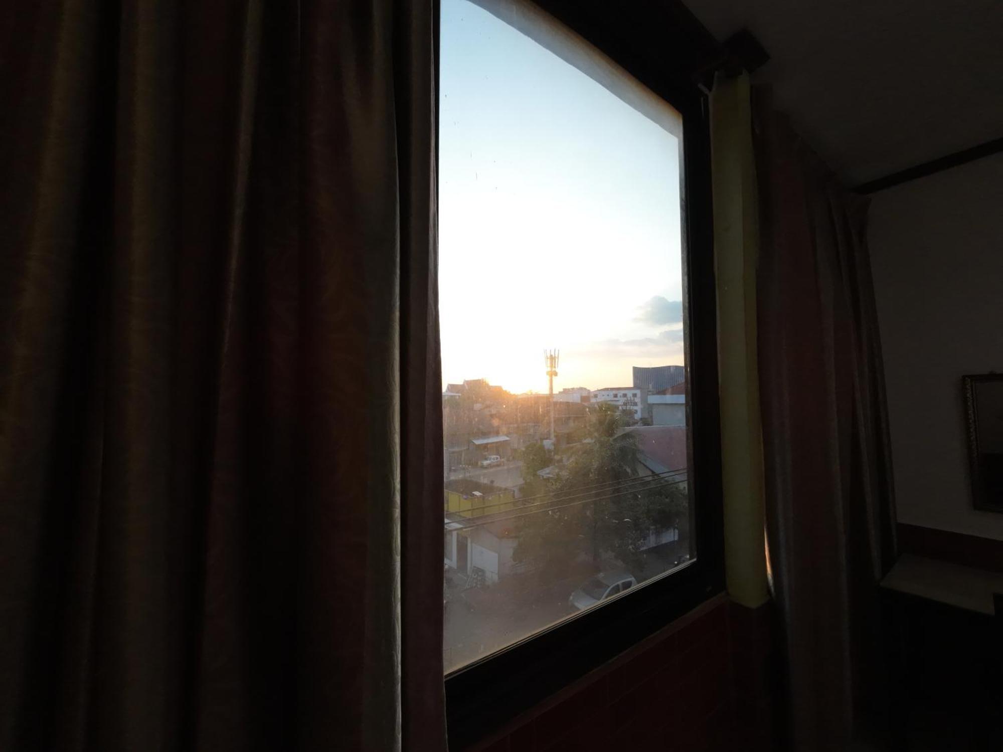 Intouch Guest House Viêng Chăn Ngoại thất bức ảnh